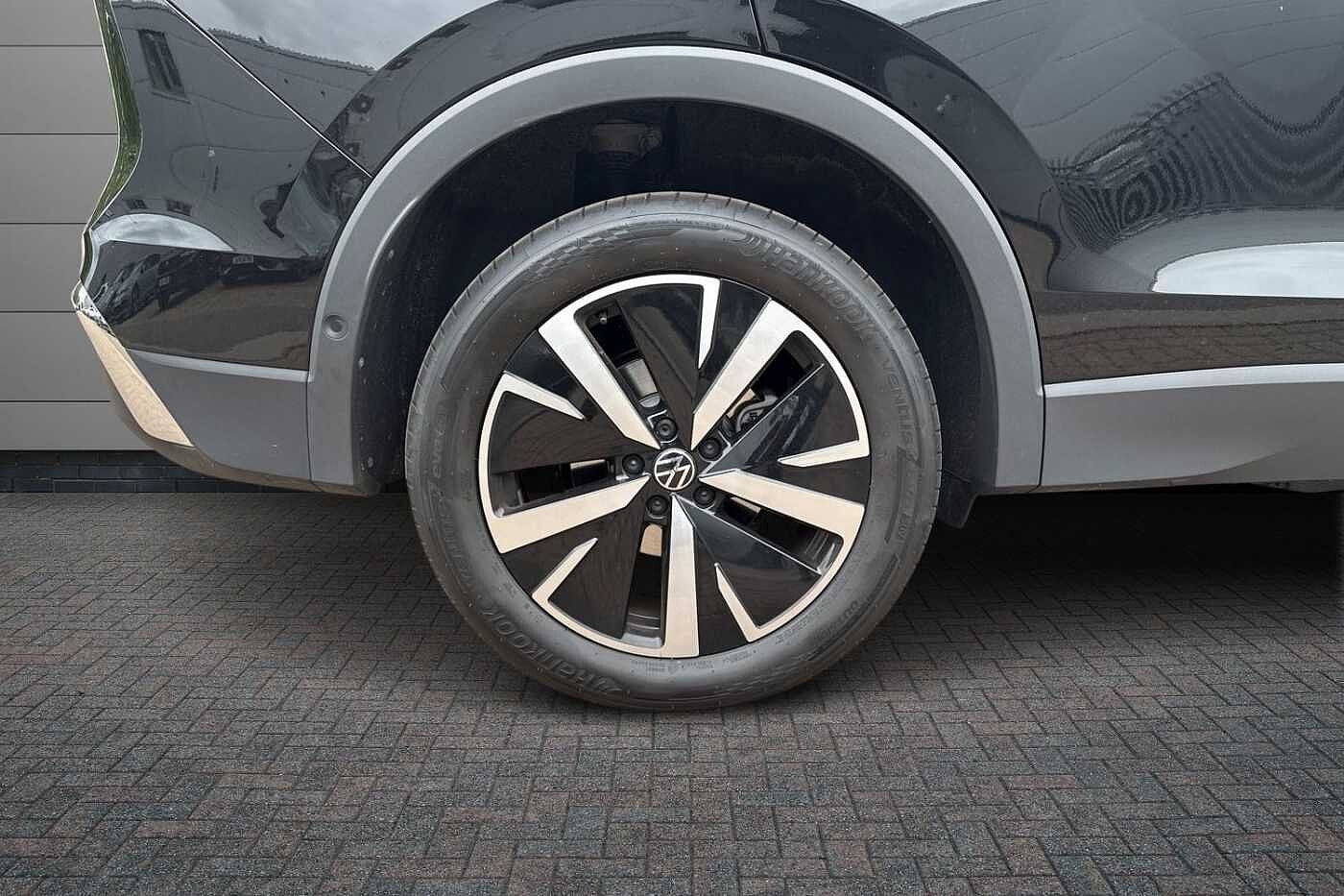Volkswagen Tiguan 1.5 TSI eHybrid 19.7kWh Elegance SUV 5dr Petrol Plug-in Hybrid DSG Euro 6 (s/s)