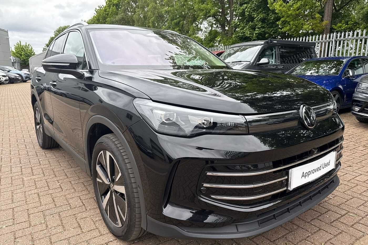Volkswagen Tiguan 1.5 TSI eHybrid 19.7kWh Elegance SUV 5dr Petrol Plug-in Hybrid DSG Euro 6 (s/s)