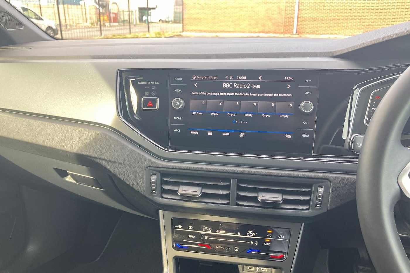 Volkswagen Polo MK6 Facelift 1.0 TSI (95ps) R-Line