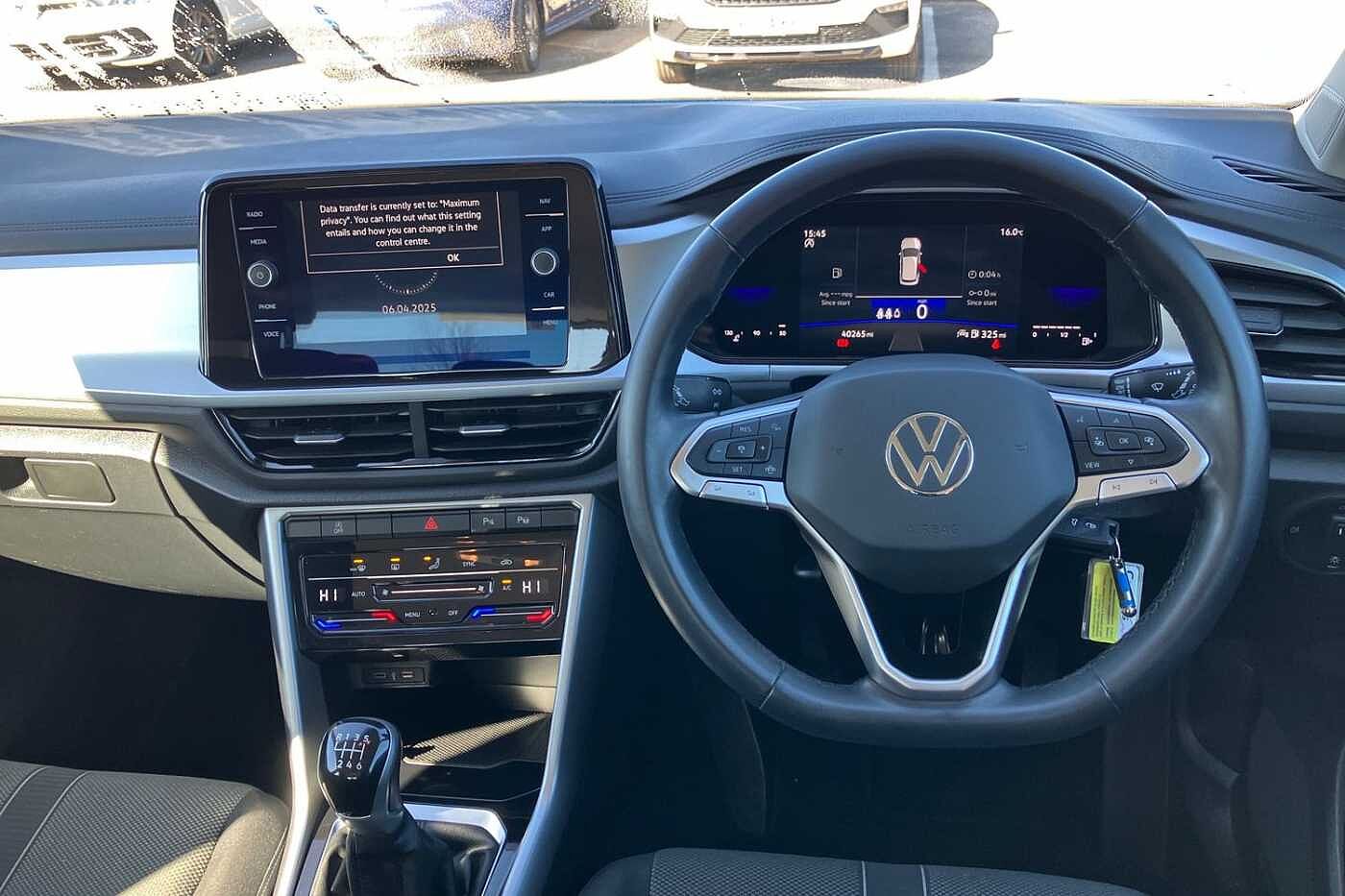 Volkswagen T-ROC Mark 1 Facelift 2022 1.5 TSI Life 150PS Manual
