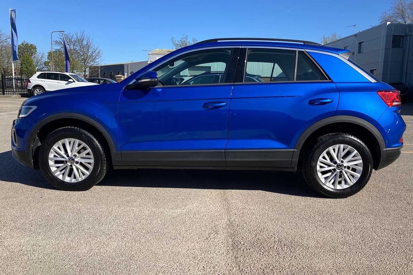Volkswagen T-ROC Mark 1 Facelift 2022 1.5 TSI Life 150PS Manual