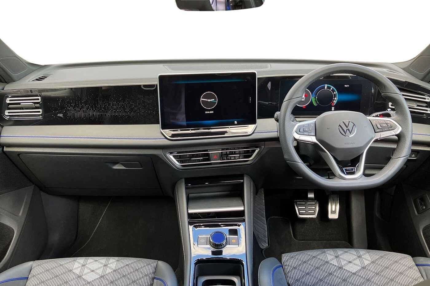Volkswagen Tiguan 1.5 TSI (204ps) R-Line eHybrid DSG