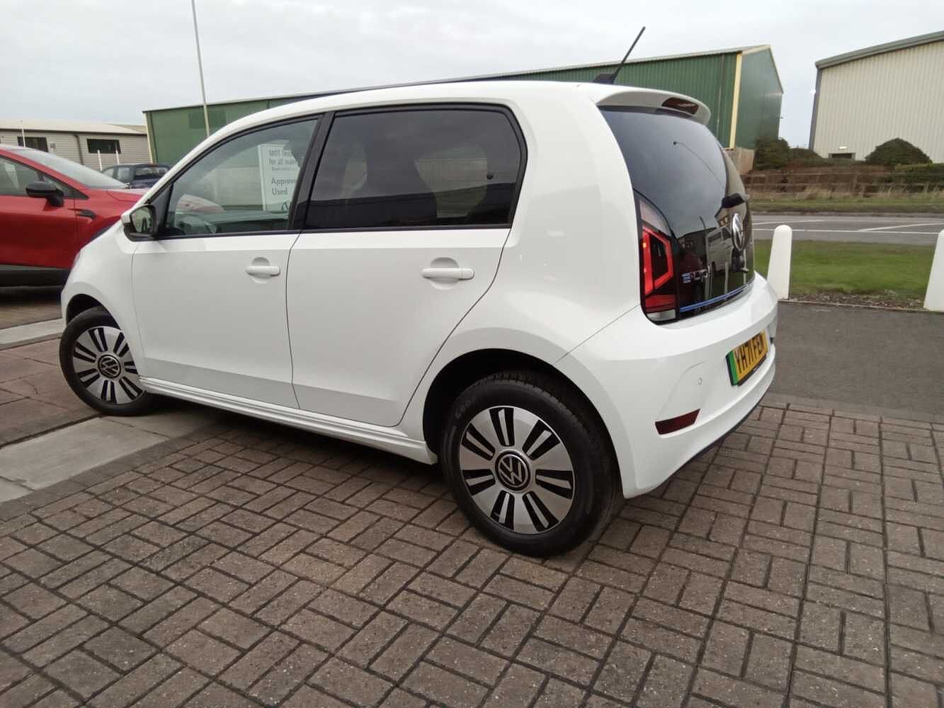 Volkswagen up! e-up Facelift 2 82PS BEV Automatic Hatchback 5Dr
