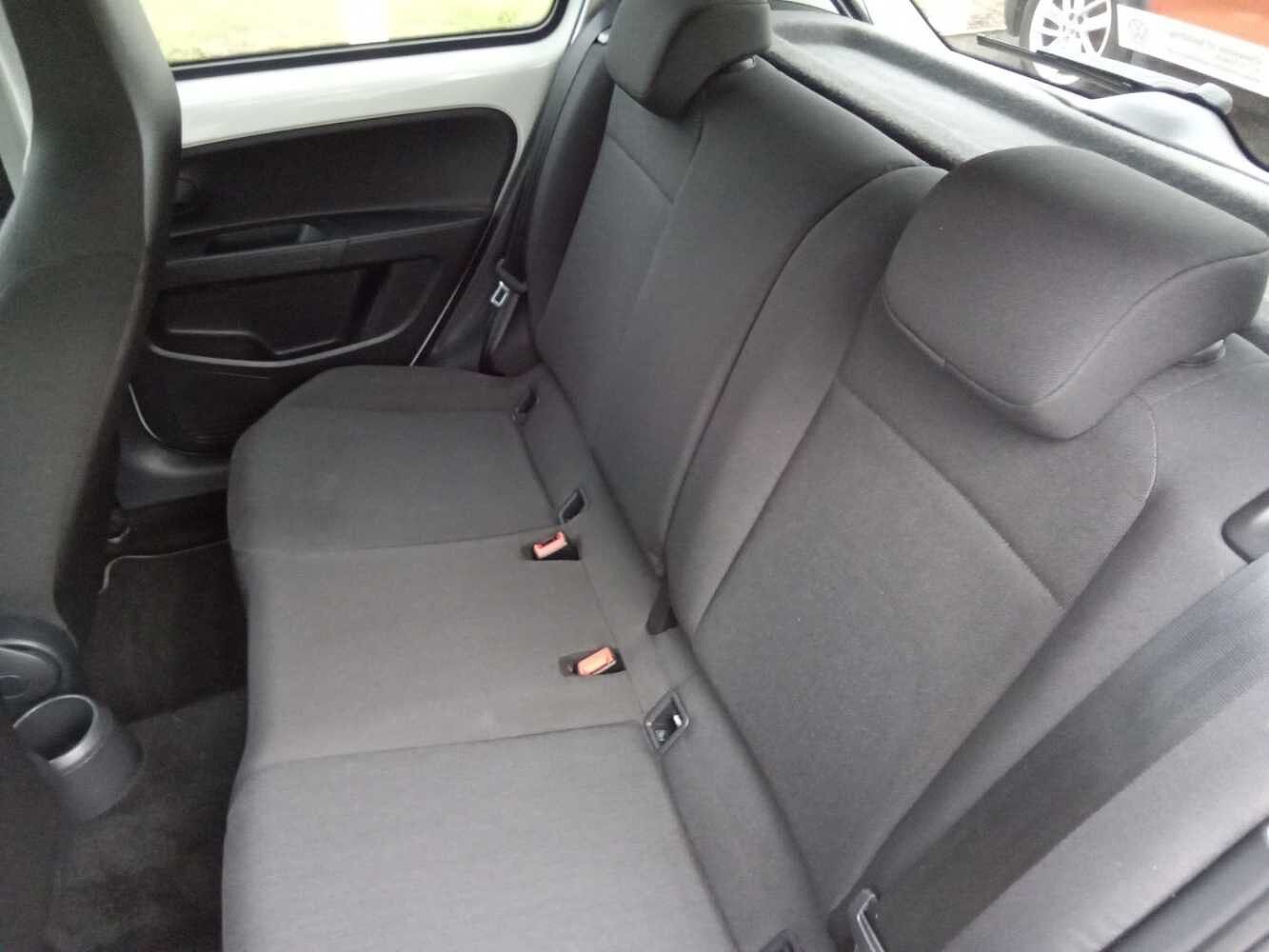 Volkswagen up! e-up Facelift 2 82PS BEV Automatic Hatchback 5Dr
