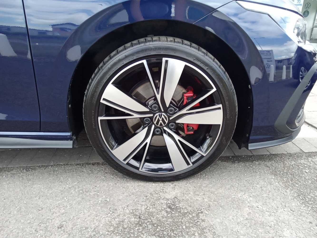 Volkswagen Golf GTD MK8 2.0 TDI 200PS DSG 5 Door