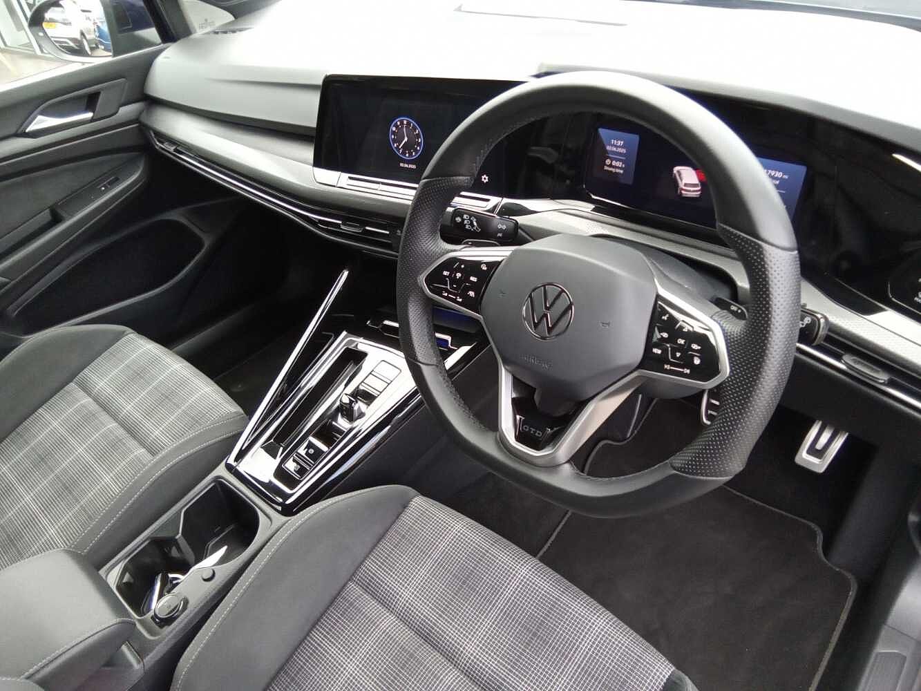Volkswagen Golf GTD MK8 2.0 TDI 200PS DSG 5 Door