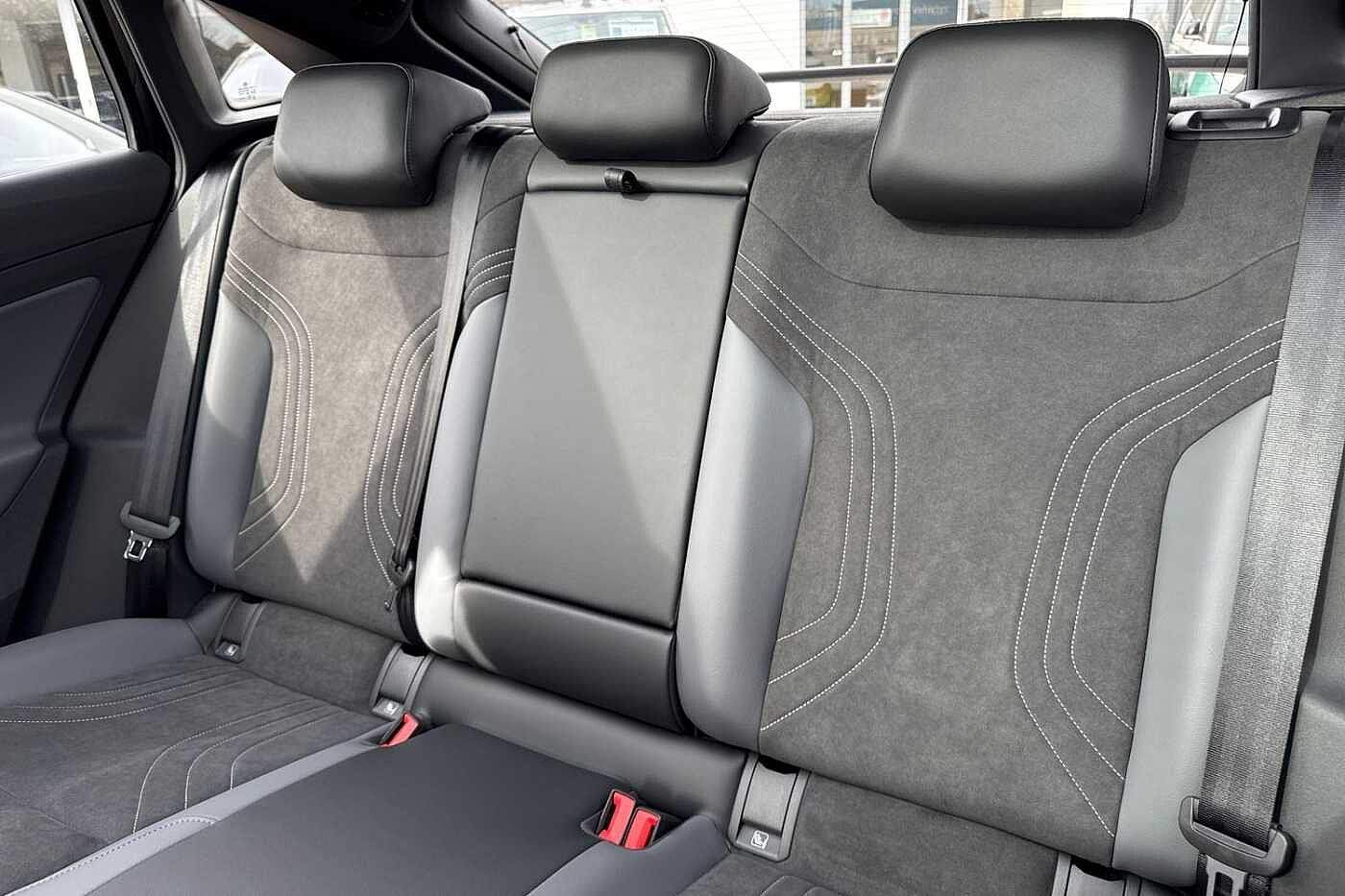 Volkswagen ID.5 Tech 77kWh Pro Performance 204PS⭐Energy efficient heat pump⭐