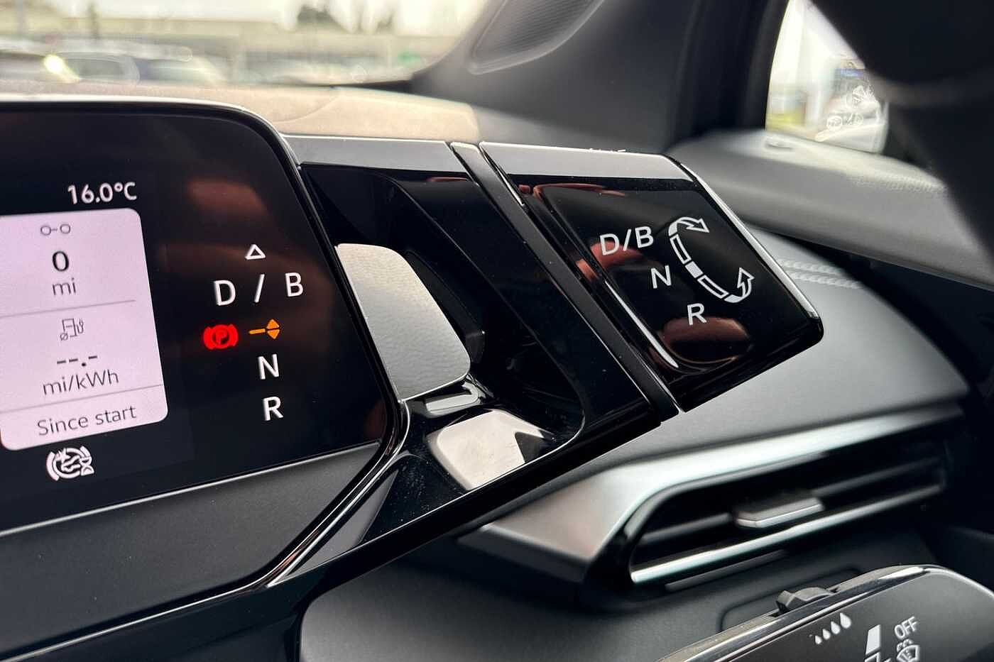 Volkswagen ID.5 Tech 77kWh Pro Performance 204PS⭐Energy efficient heat pump⭐