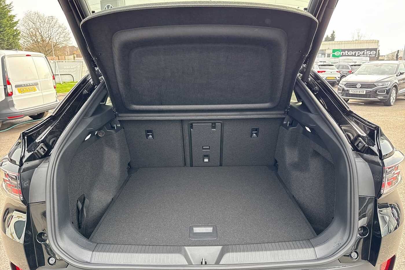 Volkswagen ID.5 Tech 77kWh Pro Performance 204PS⭐Energy efficient heat pump⭐
