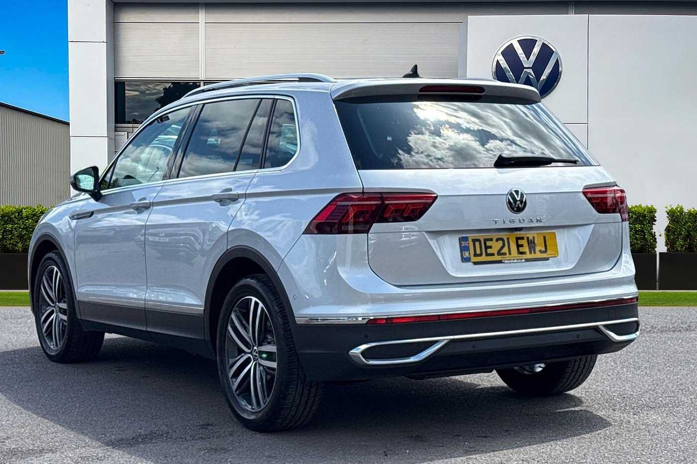 Volkswagen Tiguan Mk2 Facelift 2.0 TDI 150PS Elegance SCR DSG