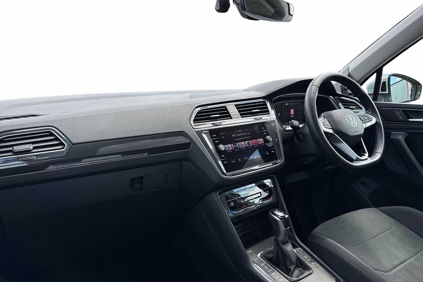 Volkswagen Tiguan Mk2 Facelift 2.0 TDI 150PS Elegance SCR DSG