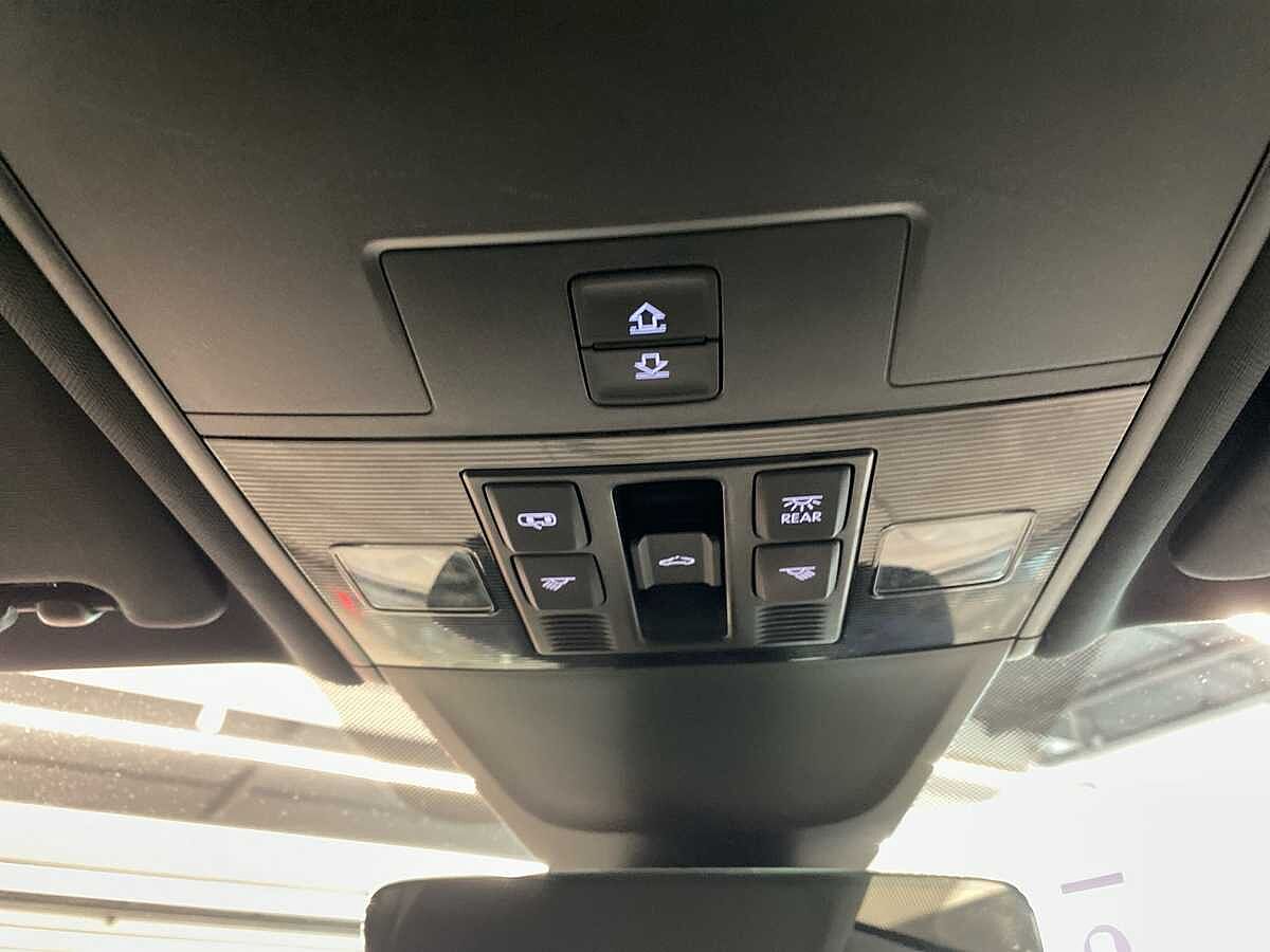 Volkswagen Tiguan 2.0 TSI 180PS R-Line 4Motion DS