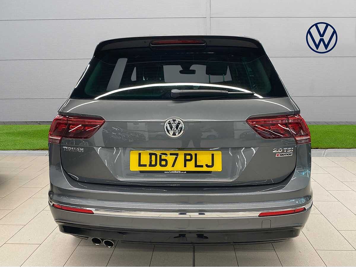 Volkswagen Tiguan 2.0 TSI 180PS R-Line 4Motion DS