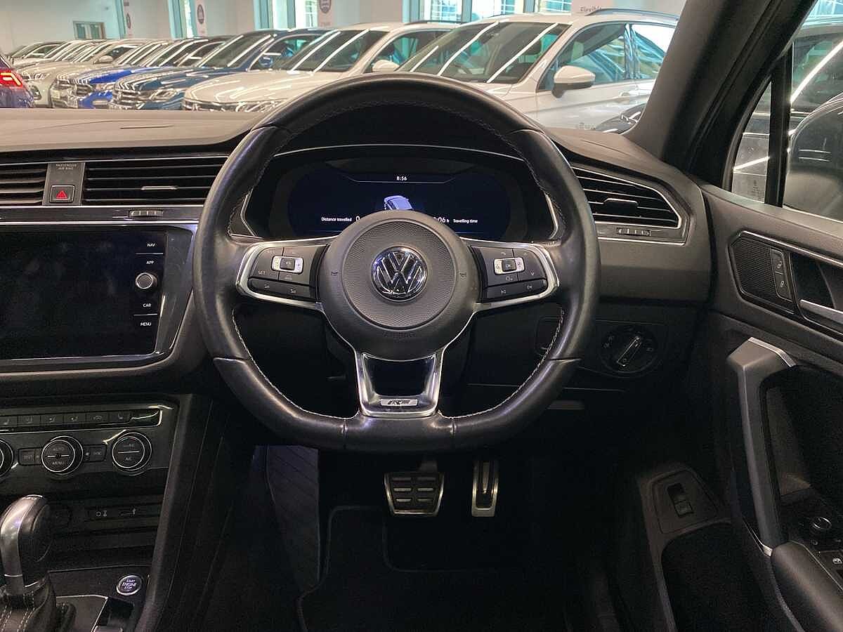 Volkswagen Tiguan 2.0 TSI 180PS R-Line 4Motion DS
