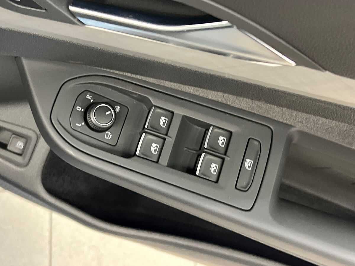 Volkswagen Golf 1.5 TSI 204 Match Ehybrid 5Dr DSG