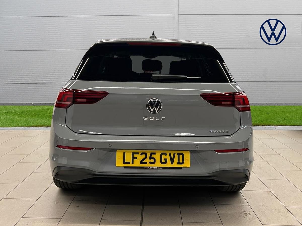 Volkswagen Golf 1.5 TSI 204 Match Ehybrid 5Dr DSG