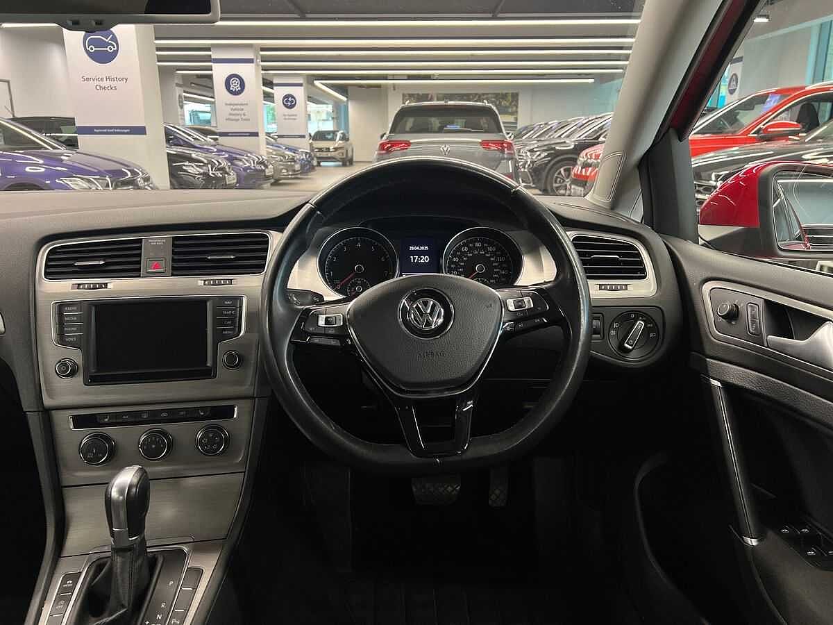 Volkswagen Golf 1.4 TSI Match Edition 125PS DSG 5Dr