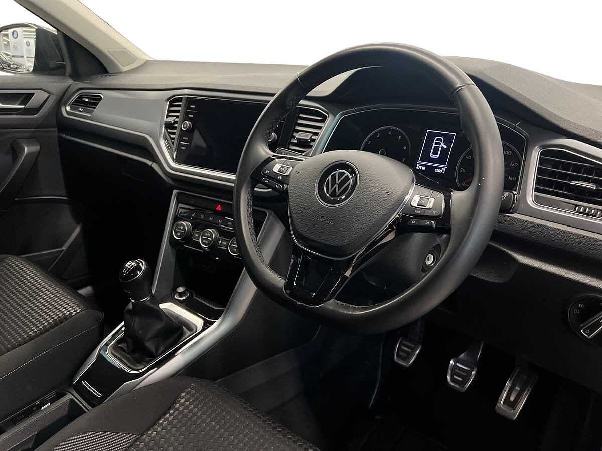Volkswagen T-ROC 2017 1.0 TSI Active 110PS