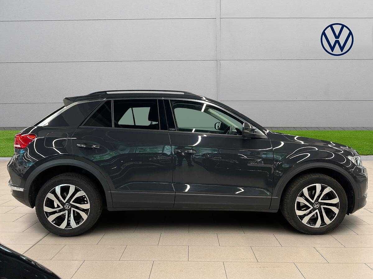 Volkswagen T-ROC 2017 1.0 TSI Active 110PS