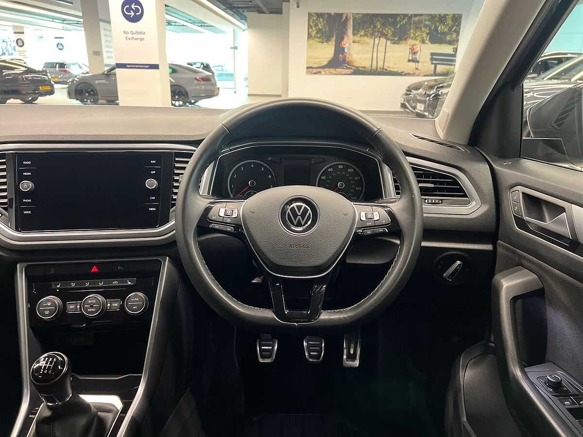 Volkswagen T-ROC 2017 1.0 TSI Active 110PS