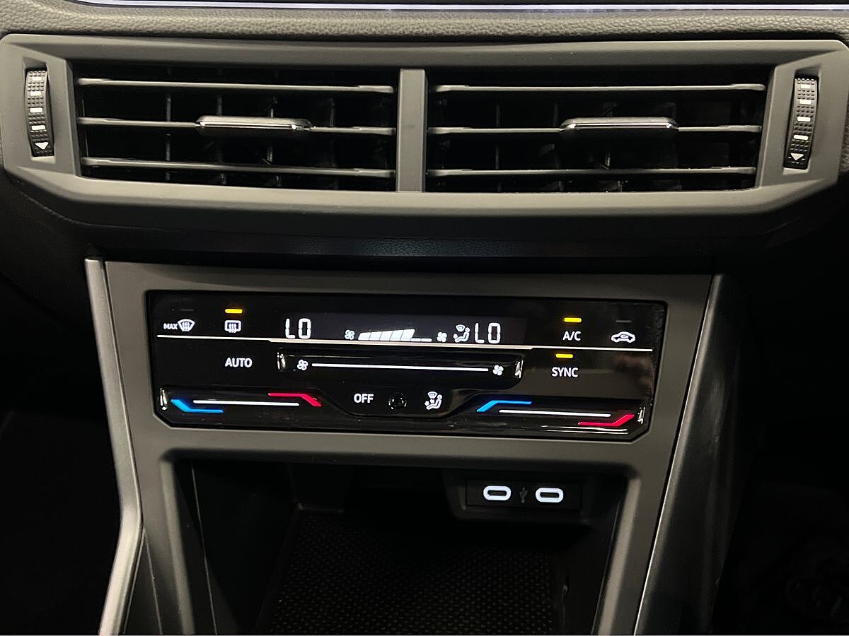 Volkswagen Polo 1.0 TSI R-Line 5Dr DSG