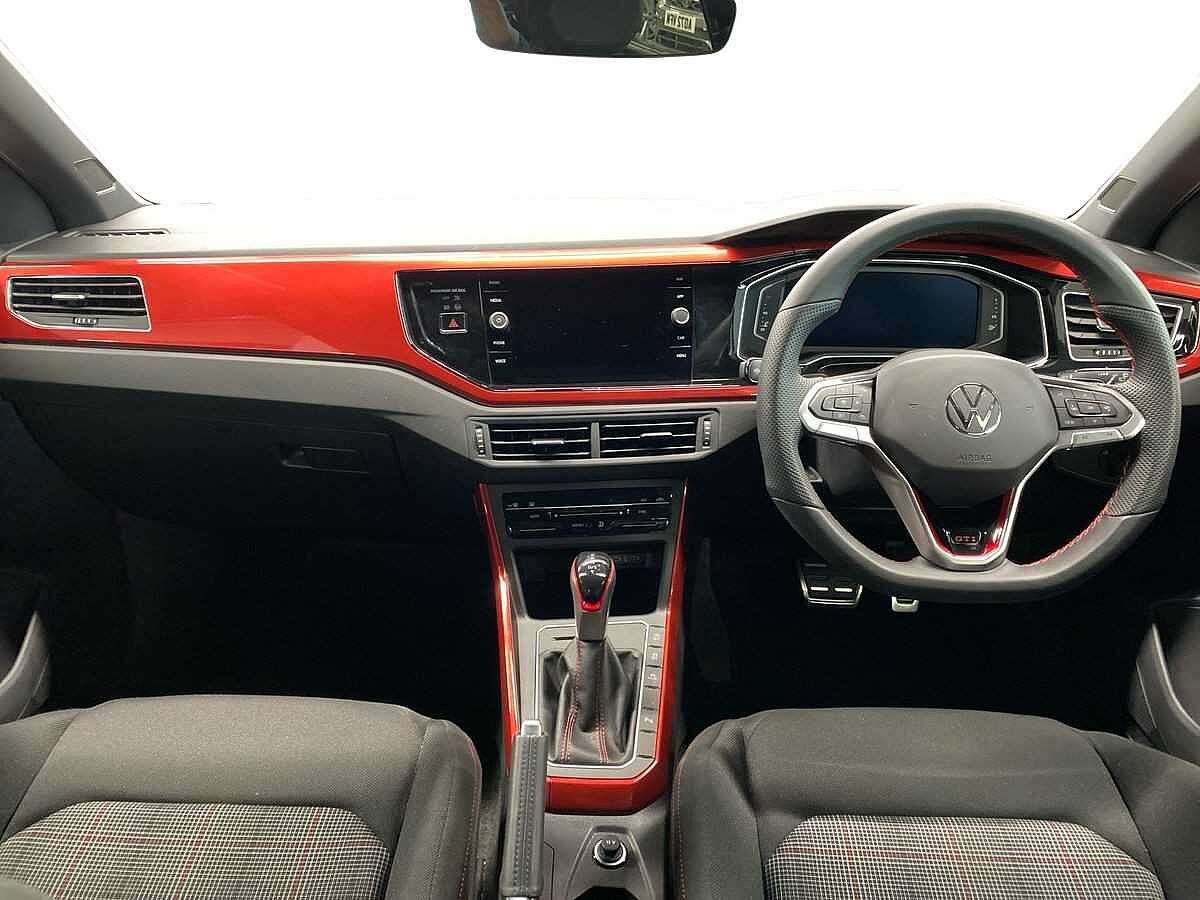 Volkswagen Polo MK6 Facelift (2021) 2.0 TSI 207PS GTI DSG