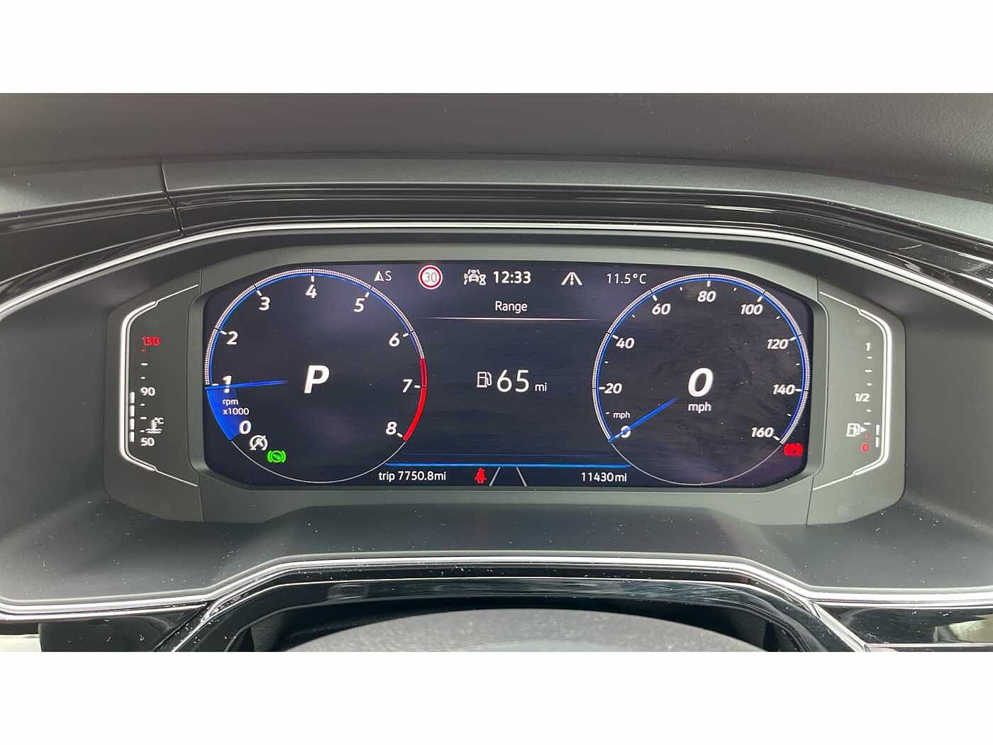 Volkswagen Taigo R-Line 1.0 TSI 110PS 7-speed DSG 5 Door