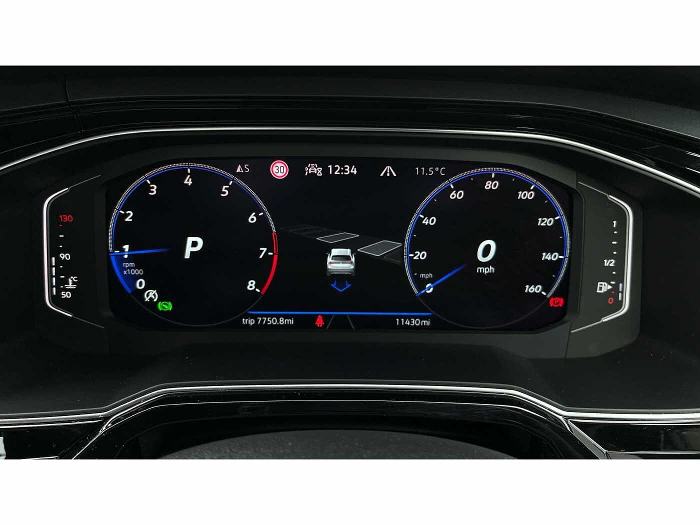 Volkswagen Taigo R-Line 1.0 TSI 110PS 7-speed DSG 5 Door