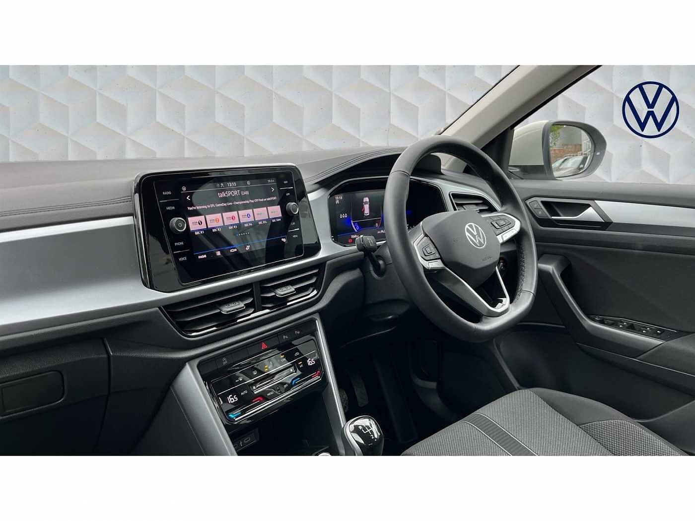 Volkswagen T-Roc Match 1.0 TSI 115PS 6-speed Manual 5 Door