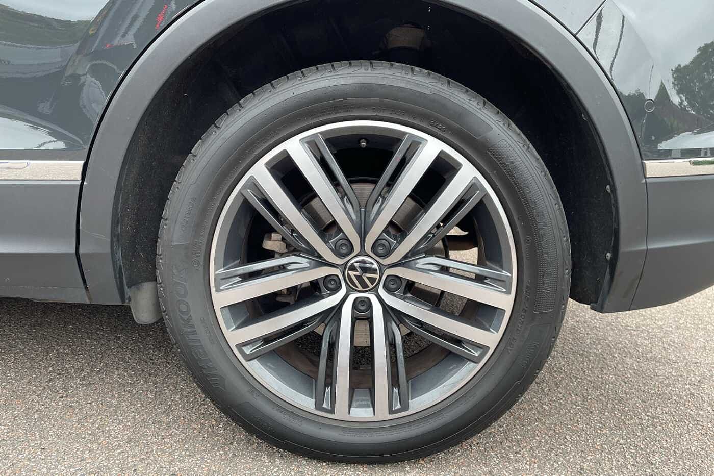 Volkswagen Tiguan PA Life 1.4 TSI (245ps) Elegance Hybrid DSG 5 door