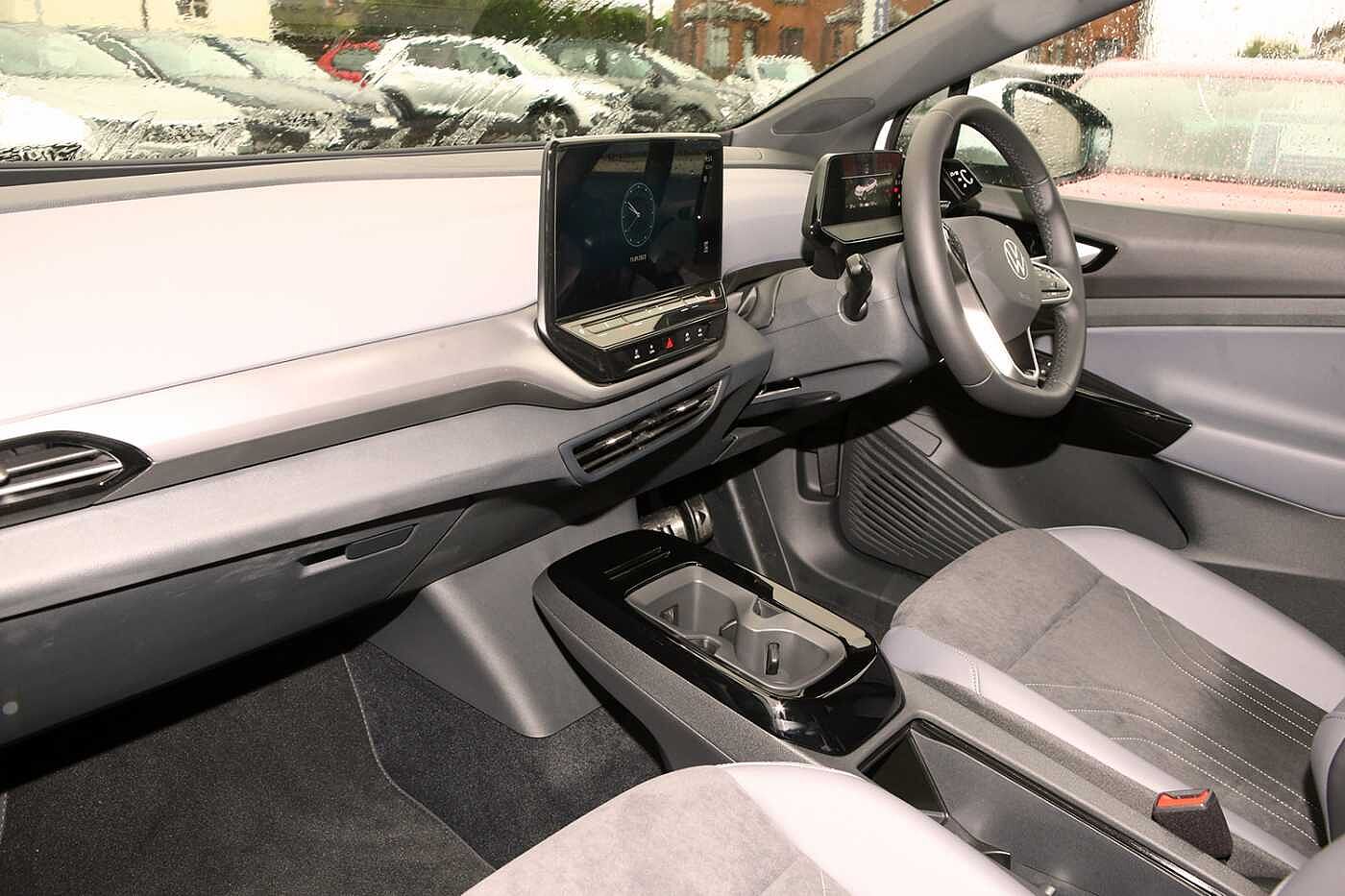 Volkswagen ID.5 Max 77kWh Pro Performance 204PS Automatic 5 Door