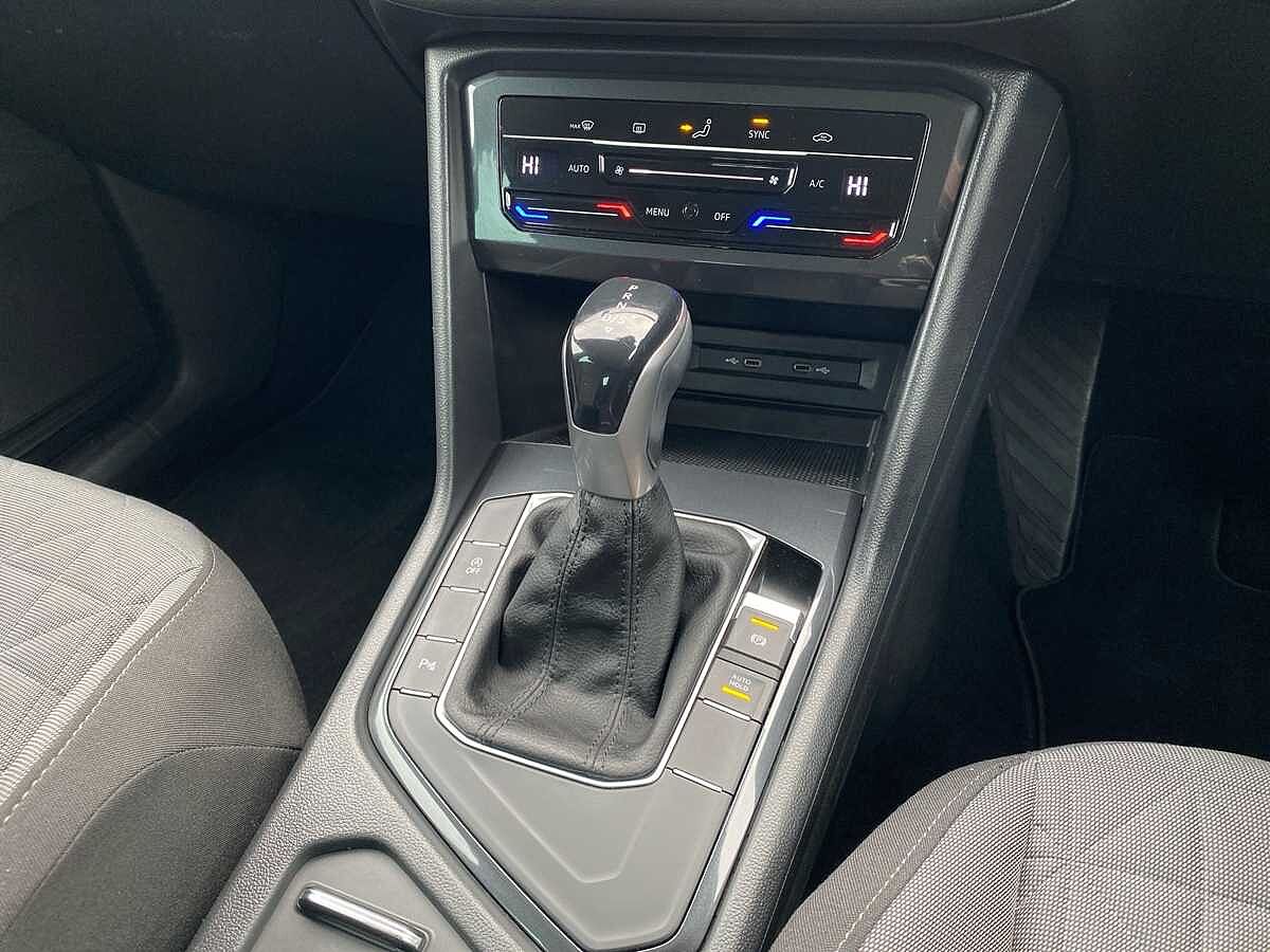 Volkswagen Tiguan 2.0 TDI (150PS) Life SCR DSG 5 door