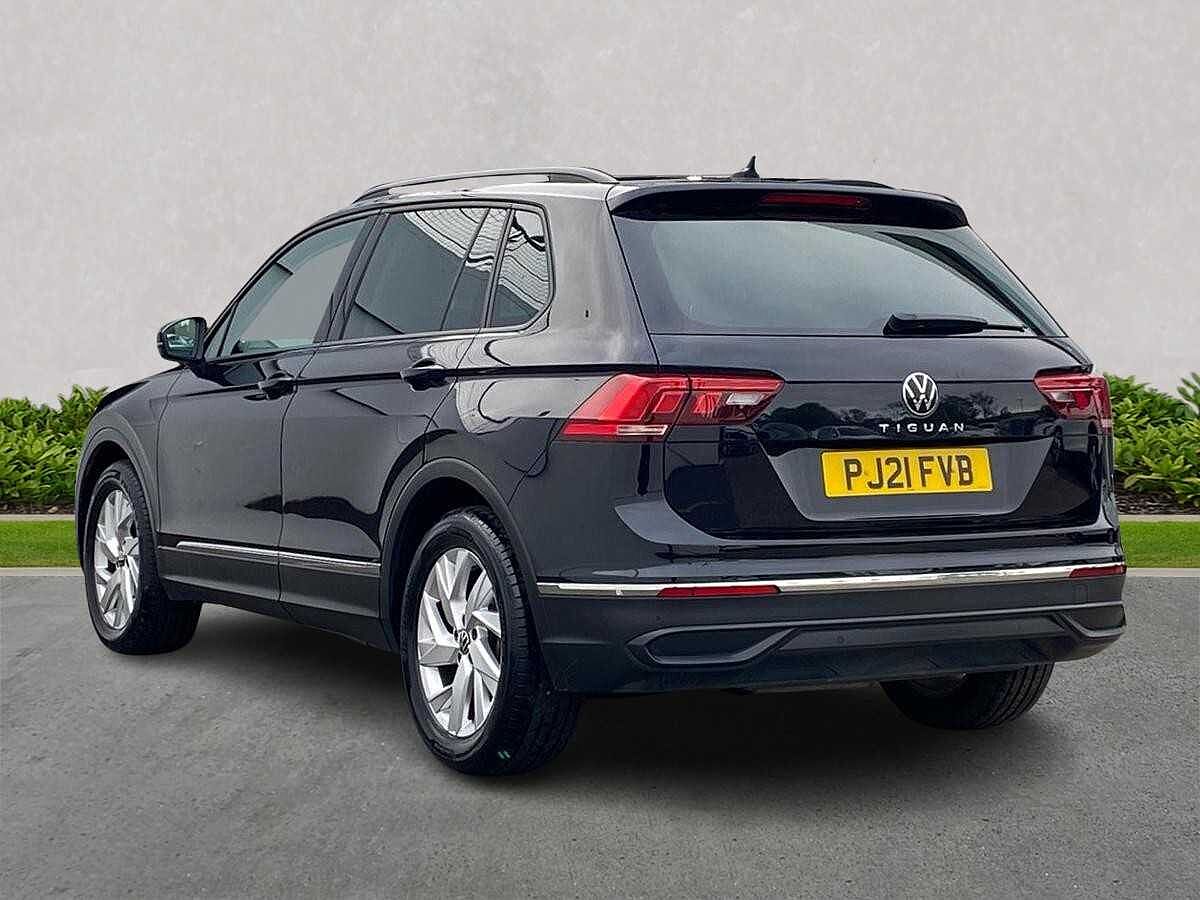 Volkswagen Tiguan 2.0 TDI (150PS) Life SCR DSG 5 door
