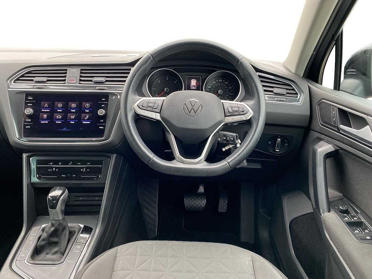 Volkswagen Tiguan 2.0 TDI (150PS) Life SCR DSG 5 door