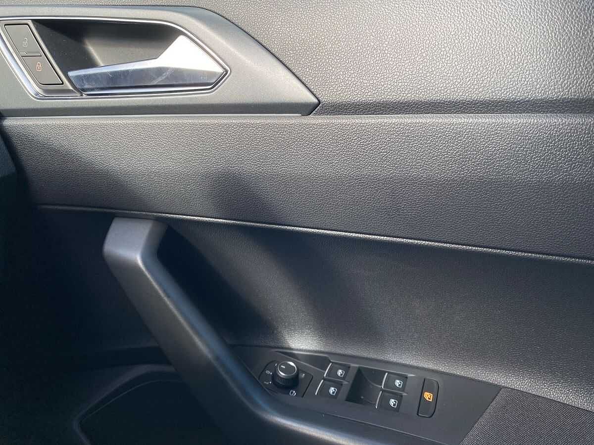 Volkswagen Polo MK6 Facelift (2021) 1.0 TSI 95PS R-Line