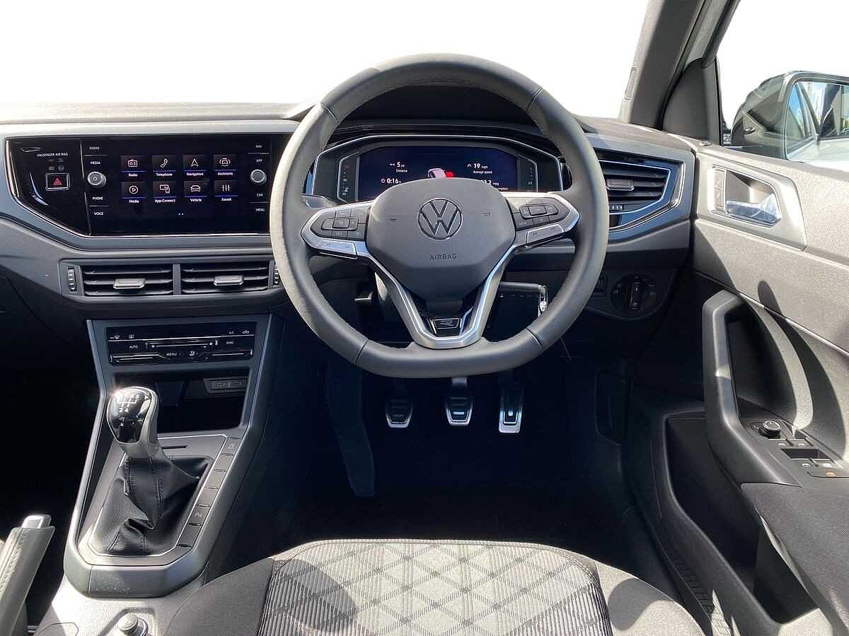 Volkswagen Polo MK6 Facelift (2021) 1.0 TSI 95PS R-Line