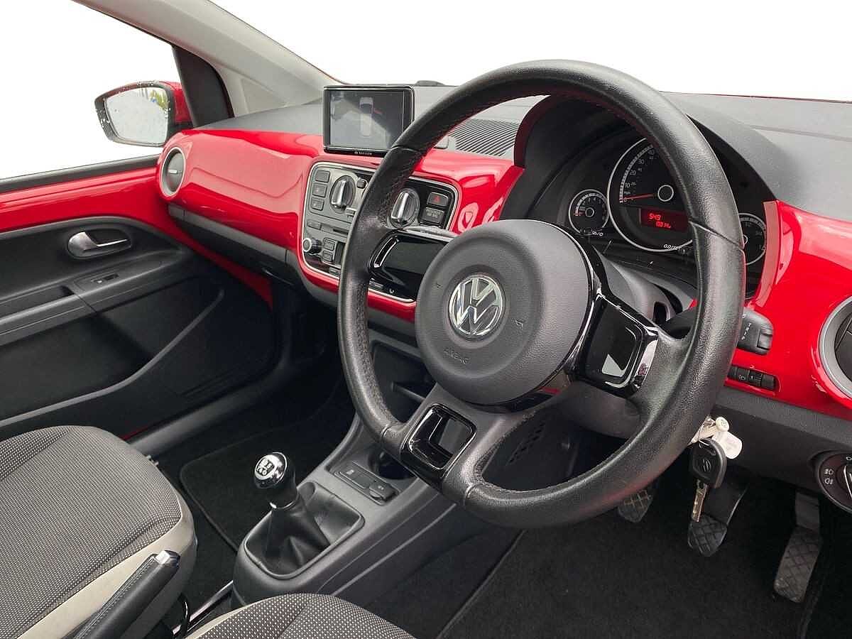 Volkswagen up! 1.0 75PS High up!