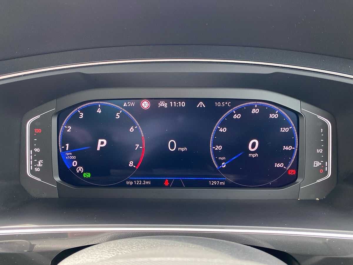 Volkswagen Tiguan 1.5 TSI (150ps) R-Line EVO DSG
