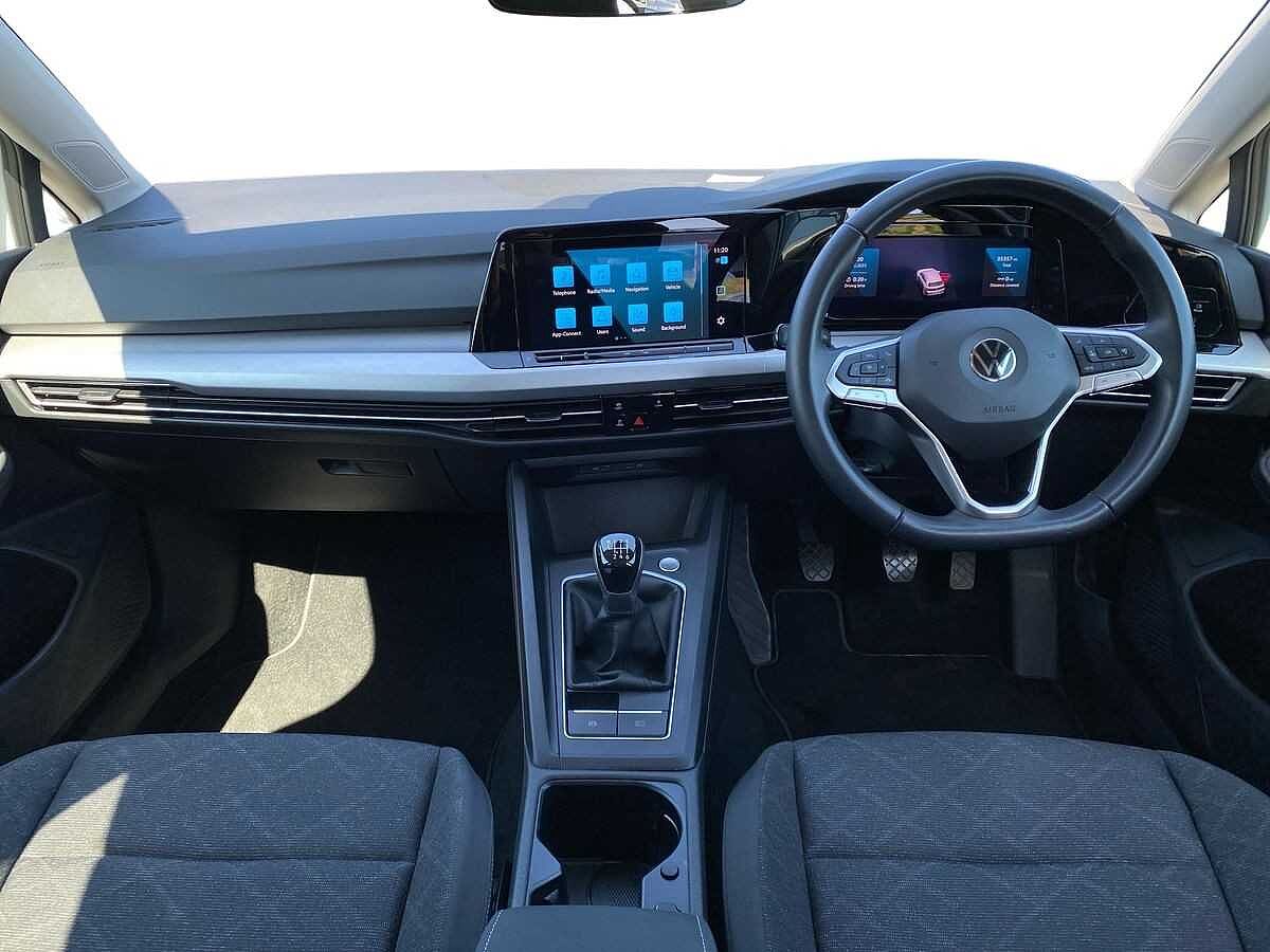 Volkswagen Golf 1.5 TSI Life 5Dr