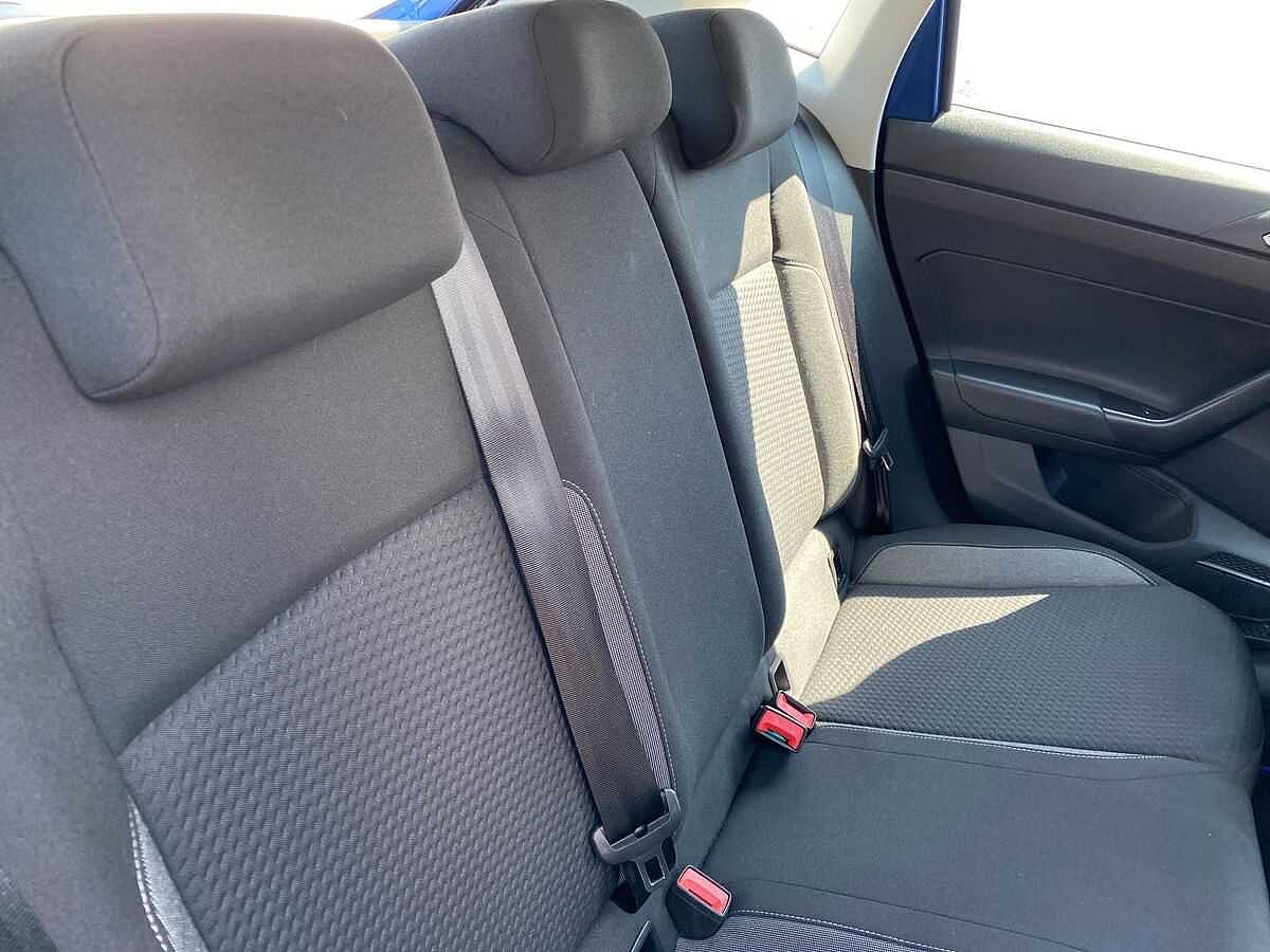 Volkswagen Polo 1.0 Life 5Dr