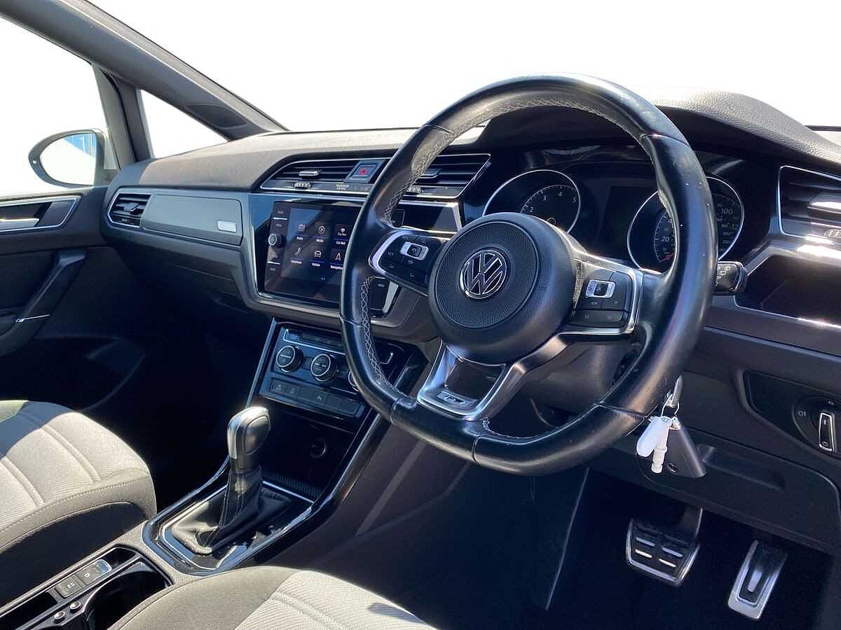 Volkswagen Touran 1.5 TSI EVO R-Line 5Dr DSG