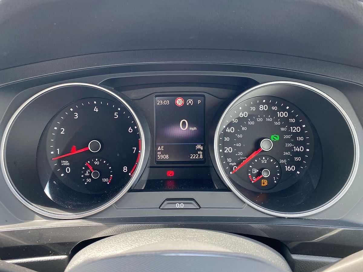 Volkswagen Tiguan 1.5 TSI (150ps) Life EVO DSG 5 door
