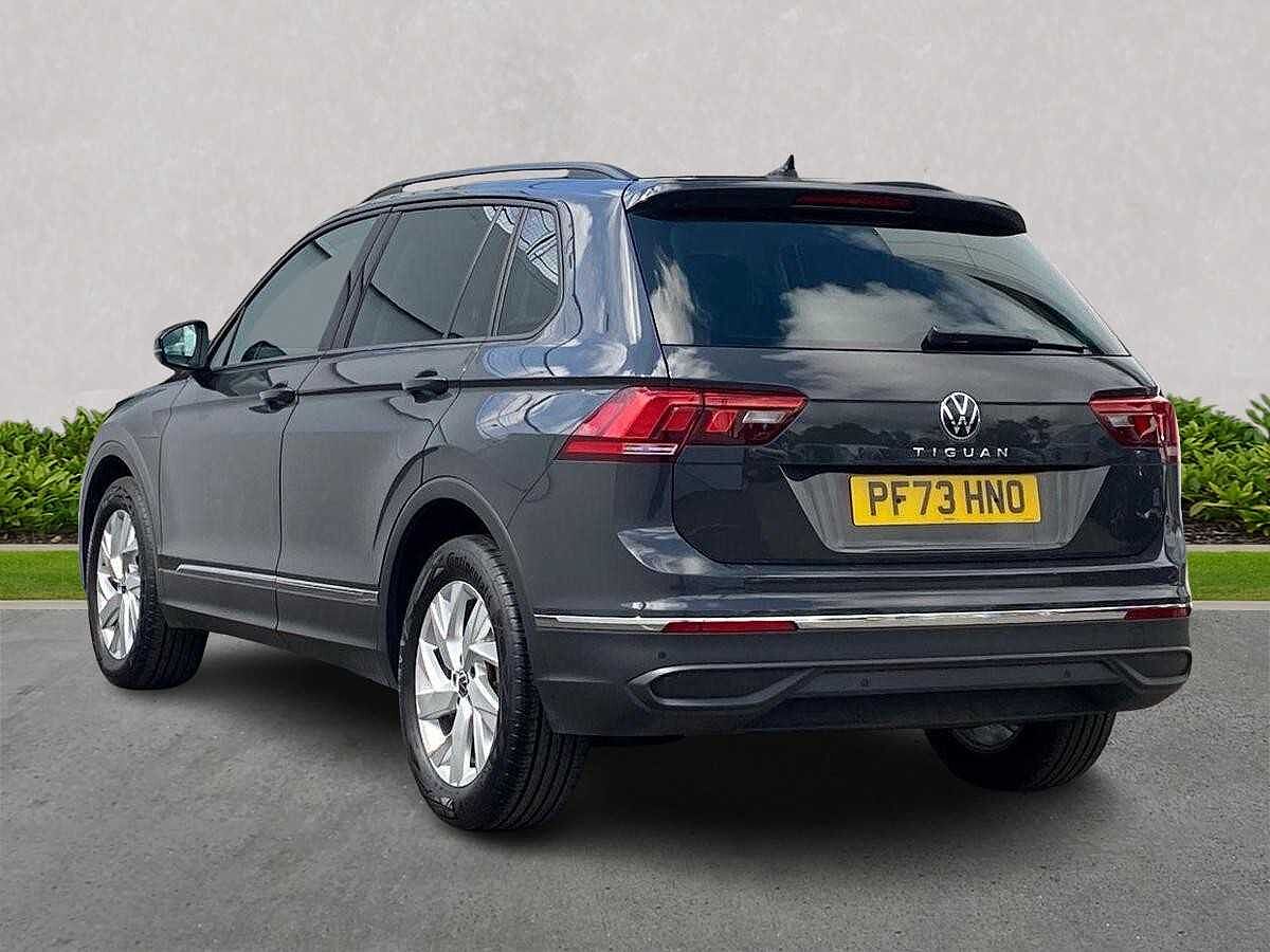 Volkswagen Tiguan 1.5 TSI (150ps) Life EVO DSG 5 door