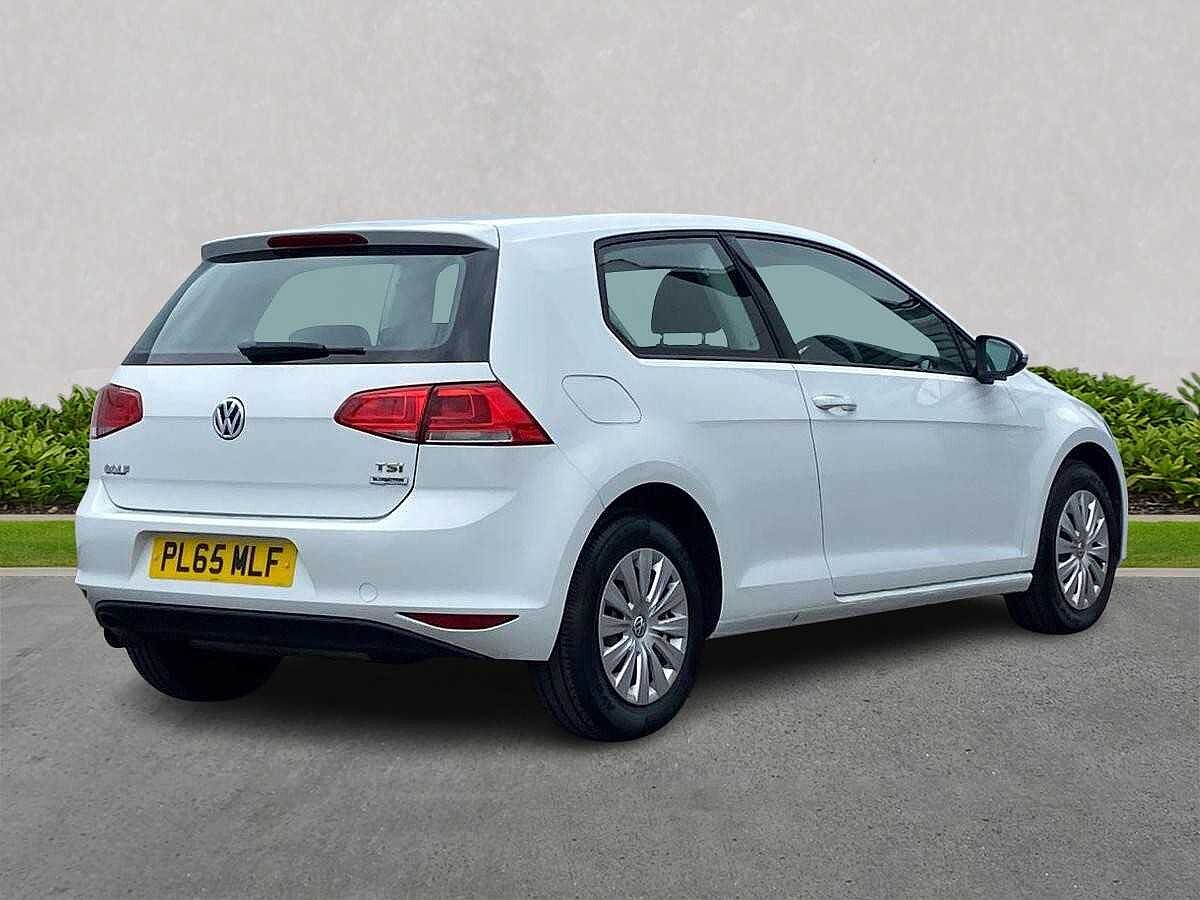 Volkswagen Golf 1.2 TSI S 105PS
