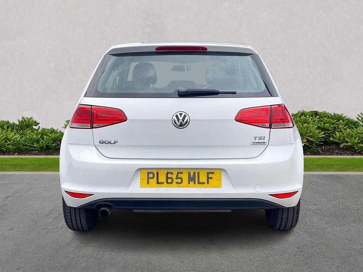 Volkswagen Golf 1.2 TSI S 105PS