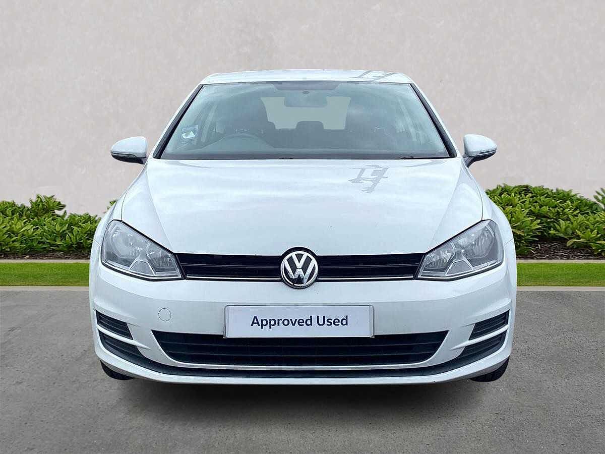 Volkswagen Golf 1.2 TSI S 105PS