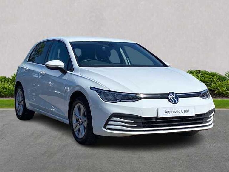Volkswagen Golf 1.5 TSI Life 5Dr