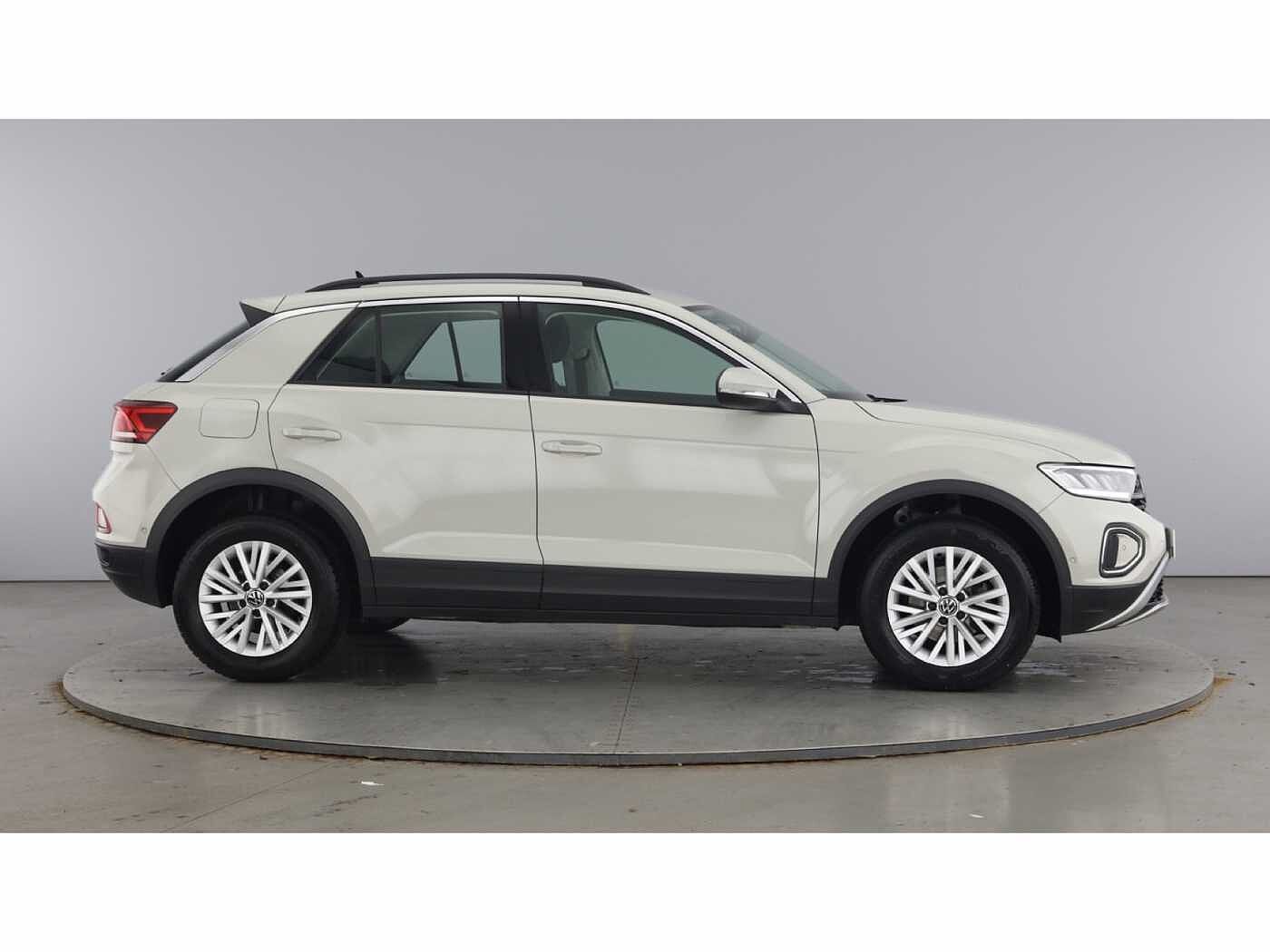 Volkswagen T-ROC Life 1.0 TSI 110PS 6-speed Manual 5 Door