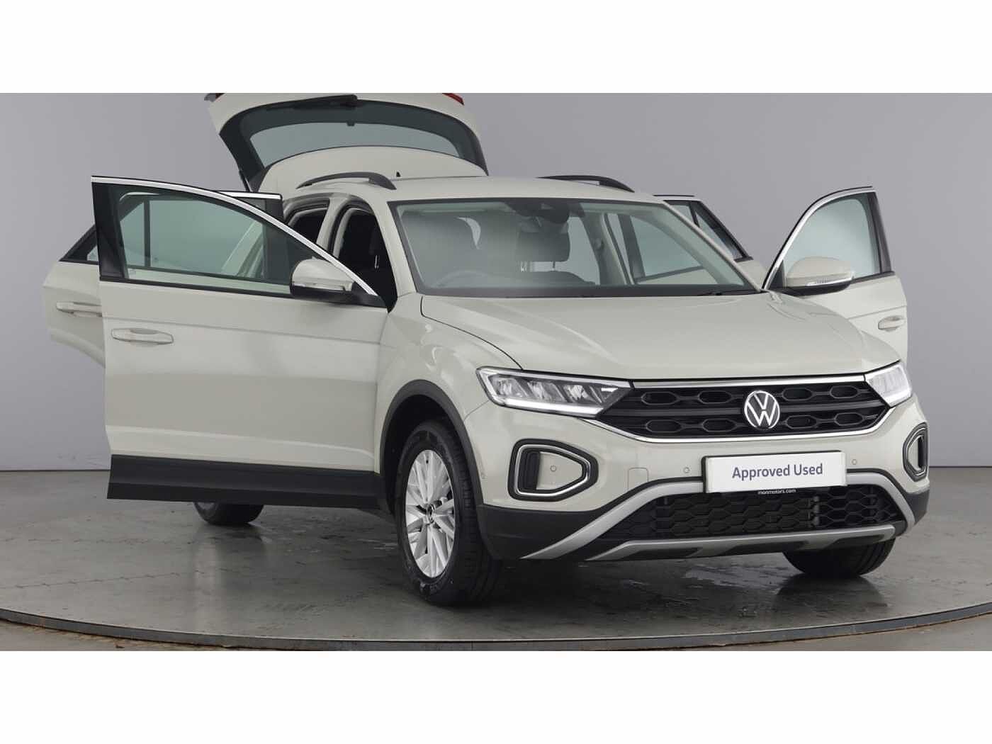 Volkswagen T-ROC Life 1.0 TSI 110PS 6-speed Manual 5 Door
