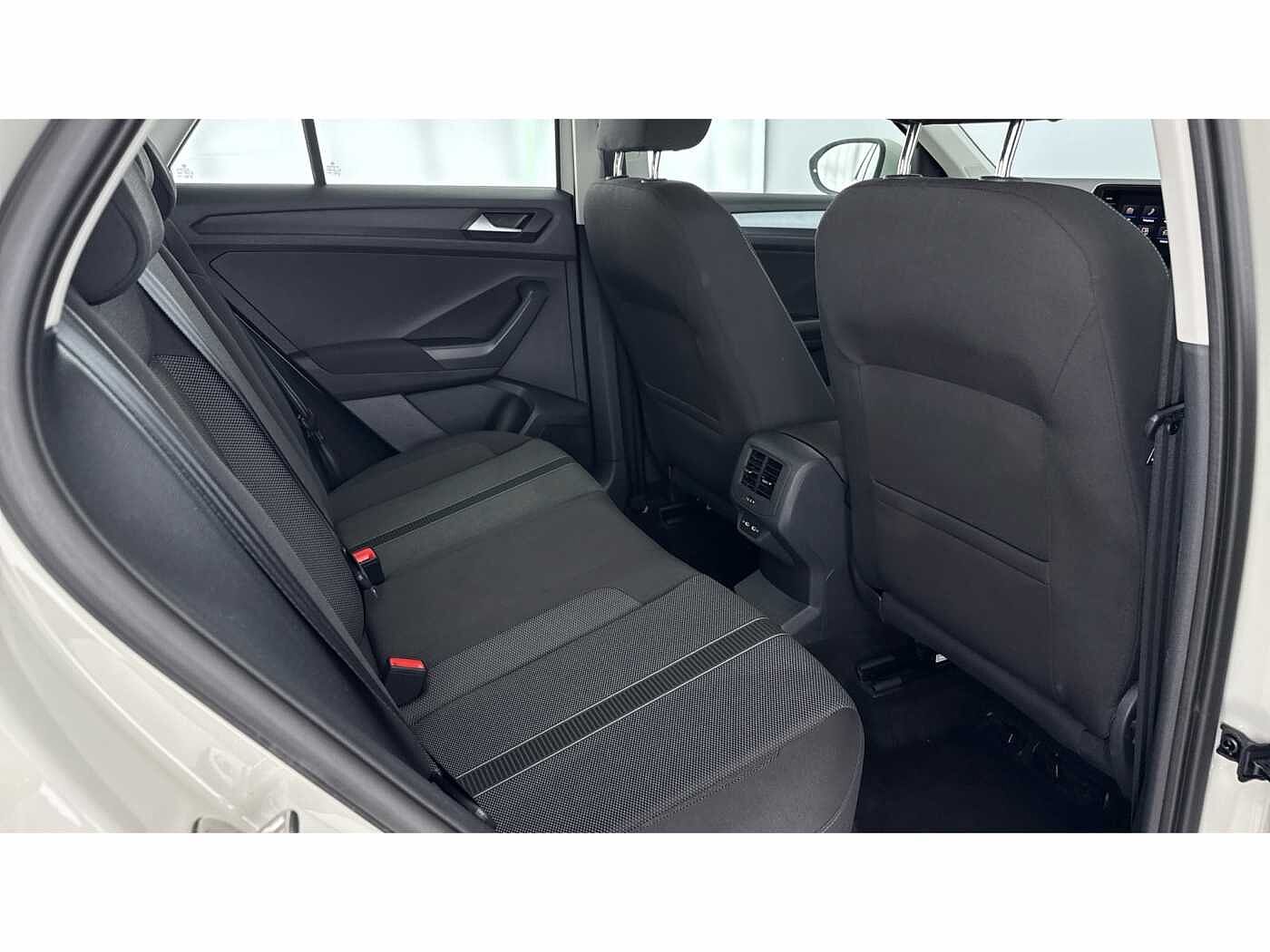 Volkswagen T-ROC Life 1.0 TSI 110PS 6-speed Manual 5 Door